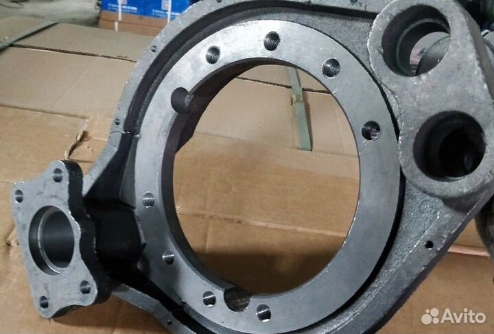 Суппорт передний в сборе R 3501022С242/А