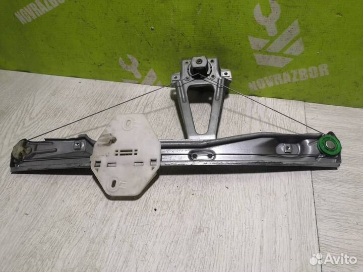 Стеклоподъемник механ. задний левый Рено Клио 2