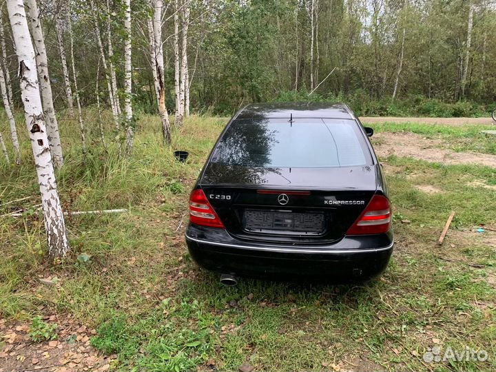 Mercedes-Benz C-класс 1.8 AT, 2005, 270 000 км