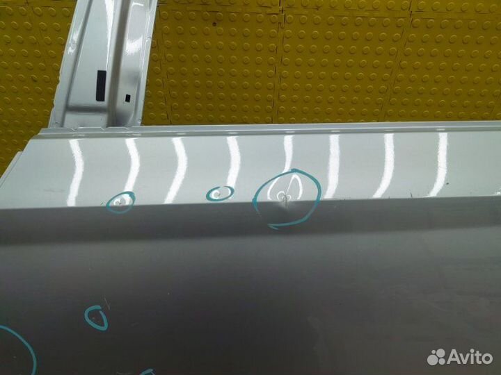 Дверь боковая задняя левая Skoda Octavia лифтбек