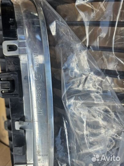 Решетка радиатора бмв Е90