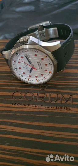 Часы Corum 47 mm