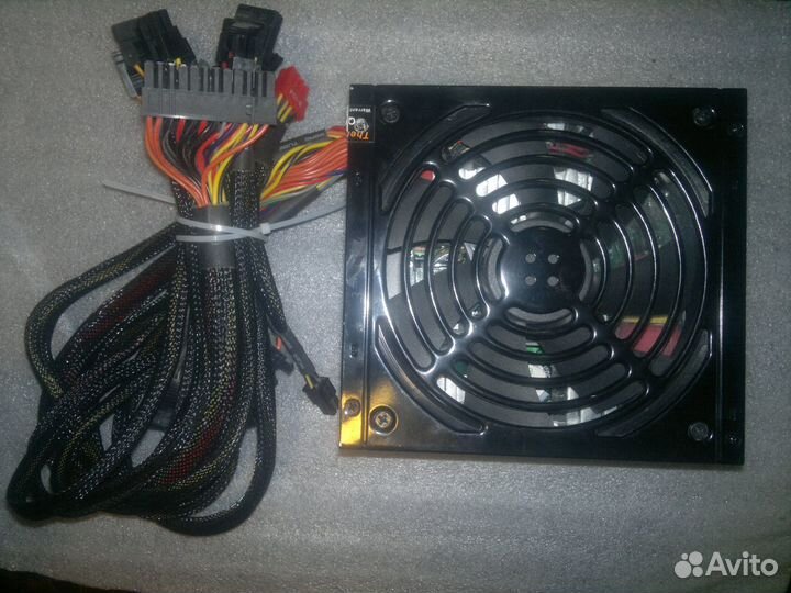 Thermaltake Toughpower 650W (W0104)