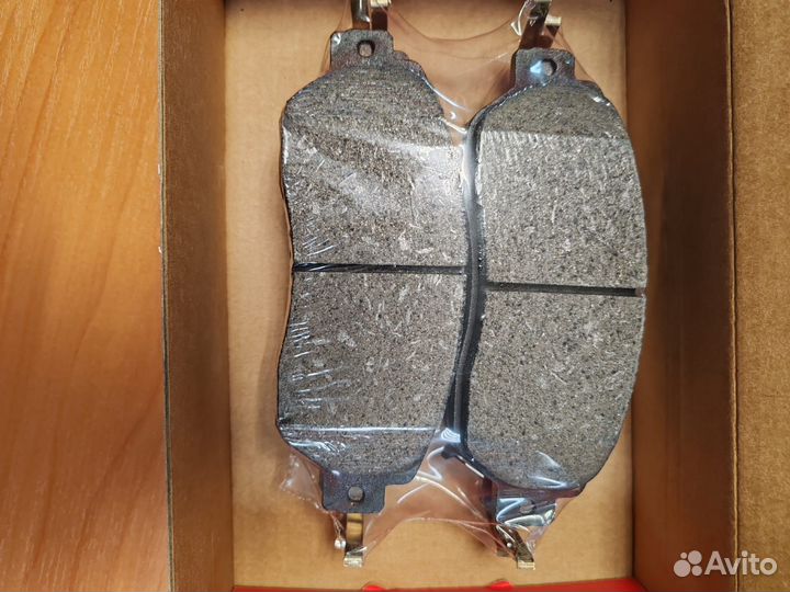 Колодки тормозные передние tank 300