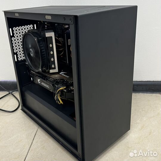 Игровой компьютер i3 10105/1070/16Gb/ssd m2 512Gb