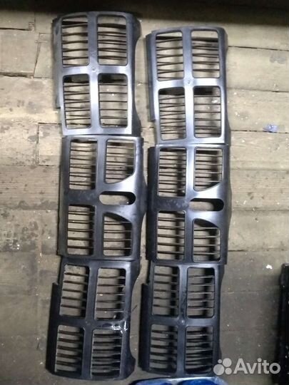 Вставки в решетку радиатора Газель