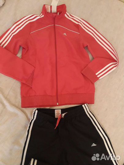Спортивный костюм adidas