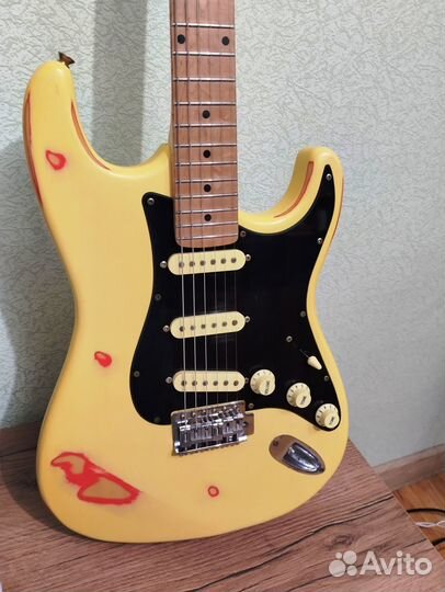 Электрогитара Zombie seg st-relic Stratocaster