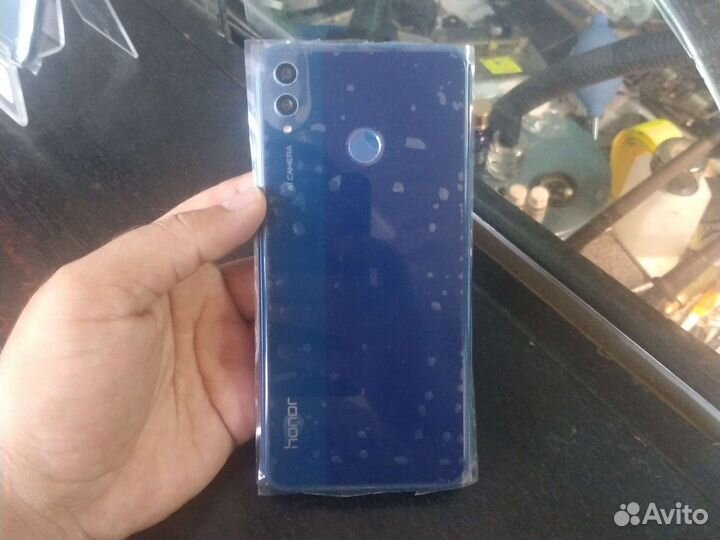 Телефон Honor 8X