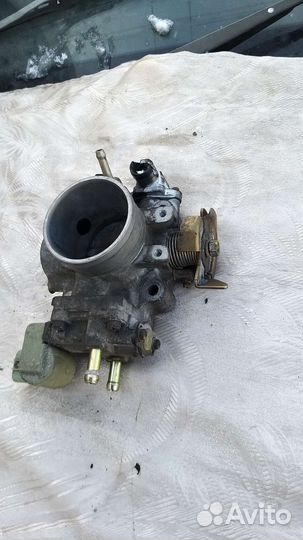 Дроссельная заслонка D15B