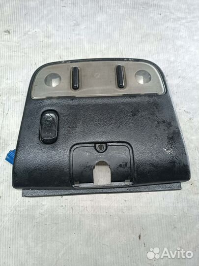 Плафон потолка передний Nissan Primera P10