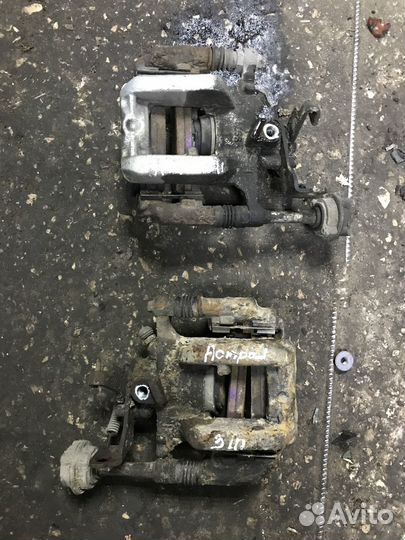 Задний суппорт Opel Astra J