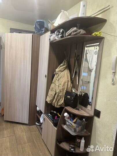 Угловой шкаф в прихожую бу