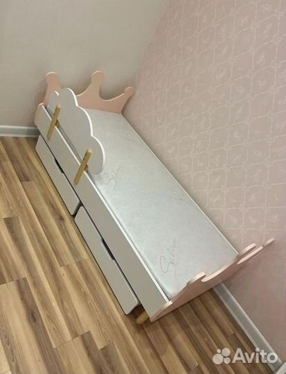 Детская кровать с 3 лет новая