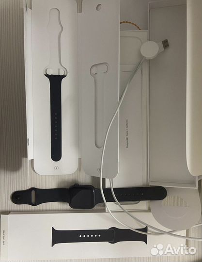 Apple Watch SE 44mm
