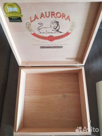 Коробка деревянная из под сигар