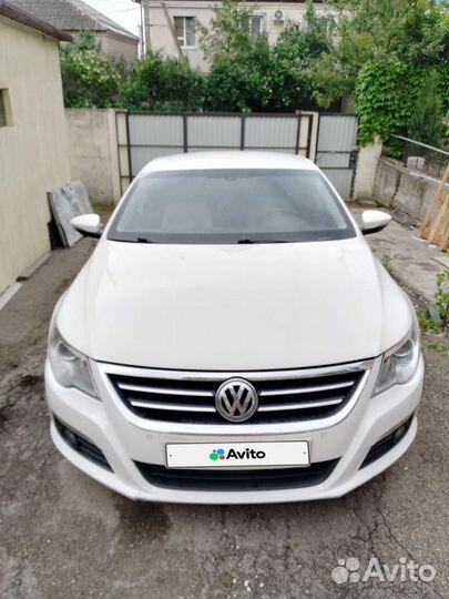 Volkswagen Passat CC, 2011