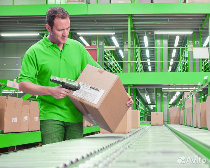 Сотрудник склада ozon