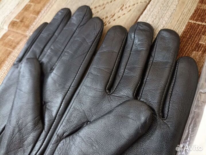 Перчатки женские новые