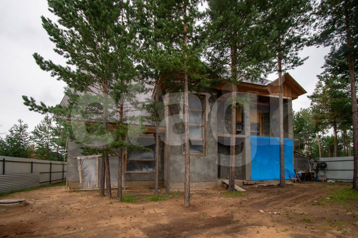 Дом 214,7 м² на участке 11,5 сот.