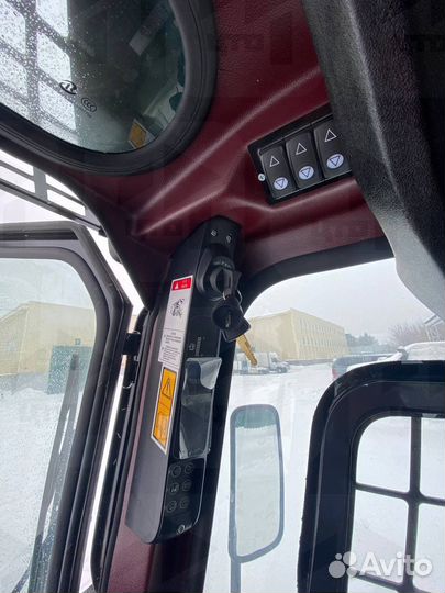 Мини-погрузчик Lonking CDM312, 2023