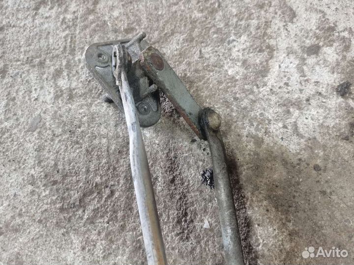 Трапеция дворников Mitsubishi galant 8 прав руль