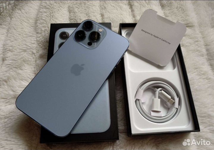 iPhone xr в корпусе iPhone 13pro+airpods