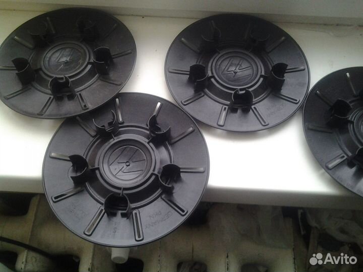 Оригинальные колпаки на vw т6