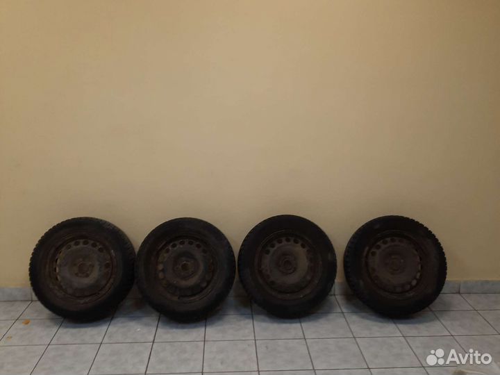Michelin X-Ice 2 225/55 R16