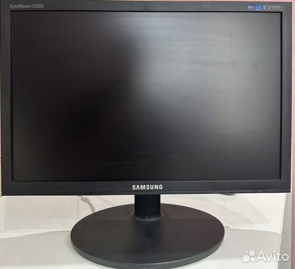 Монитор Samsung модель E1920 NW