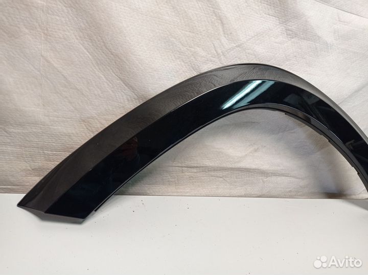 Mercedes Benz GL X166 накладка передняя левая