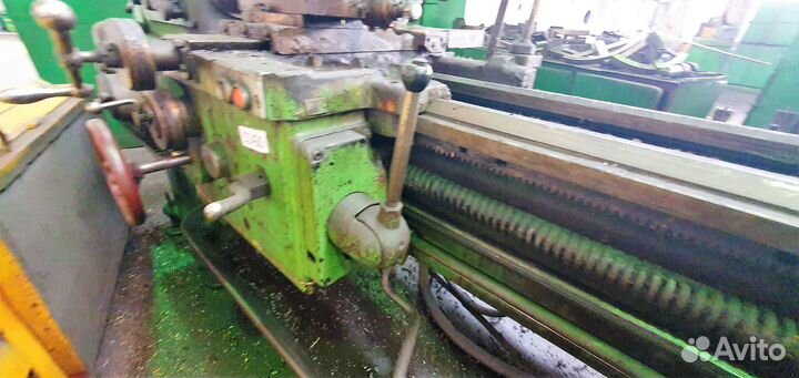 Токарно-винторезный станок 1К62