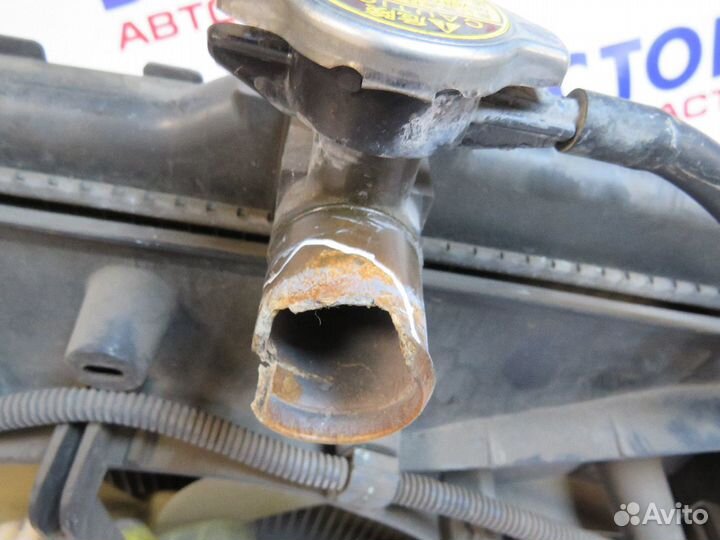 Радиатор основной toyota voxy AZR60G, ZRR70W 1AZ-F