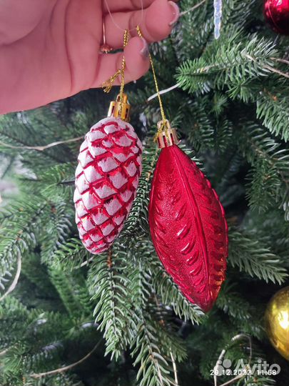 Елочные игрушки