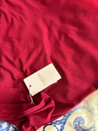 Платье со сборкой в пол