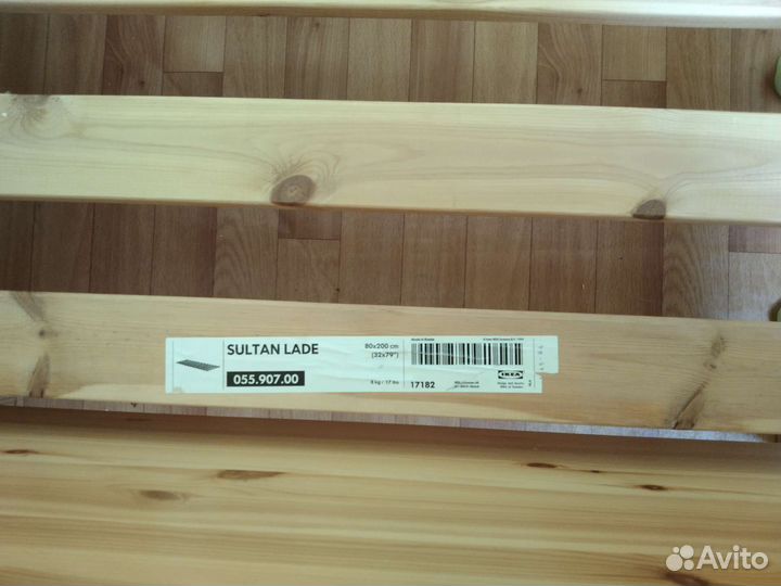 Кpовать из массива Икeа Лексвик, раздвижная