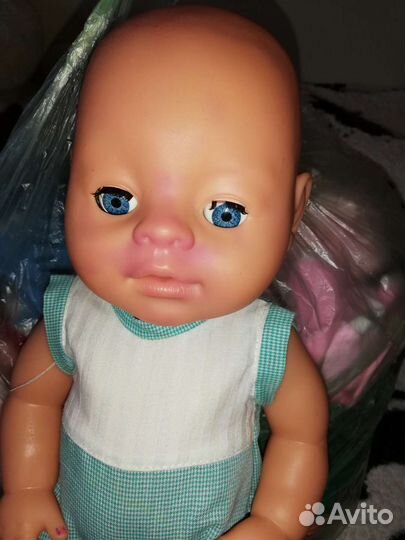 Куклы и кроватка