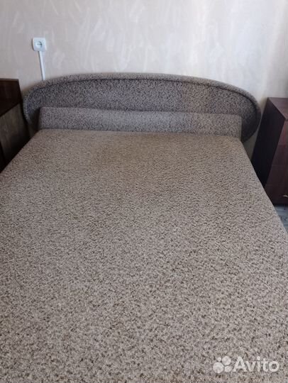 Кровать б/у