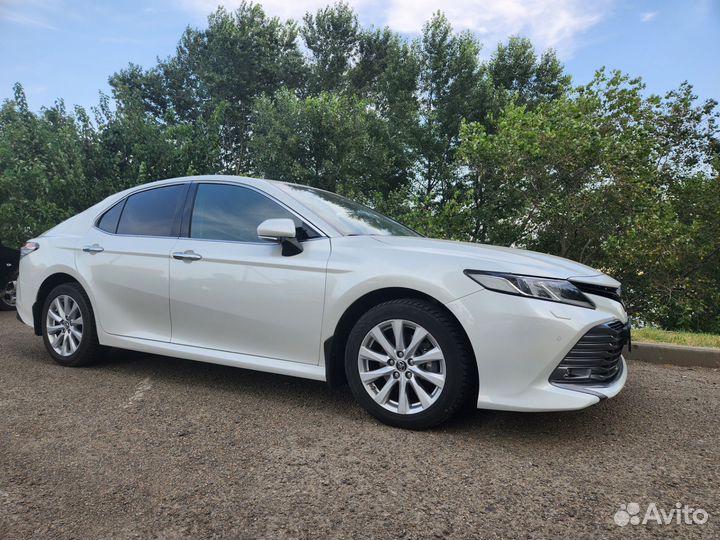 Toyota Camry 2.5 AT, 2019, 64 000 км