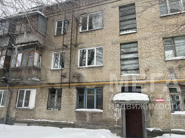 Комната 12,5 м² в 5-к., 2/3 эт.