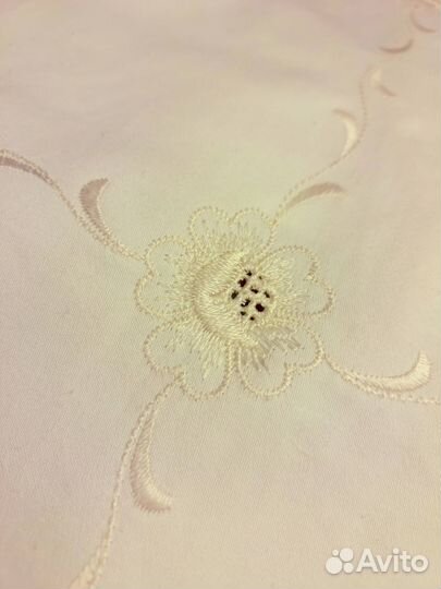 Скатерть чайная вышивка хлопок винтаж