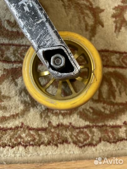 Трюковой самокат кастом