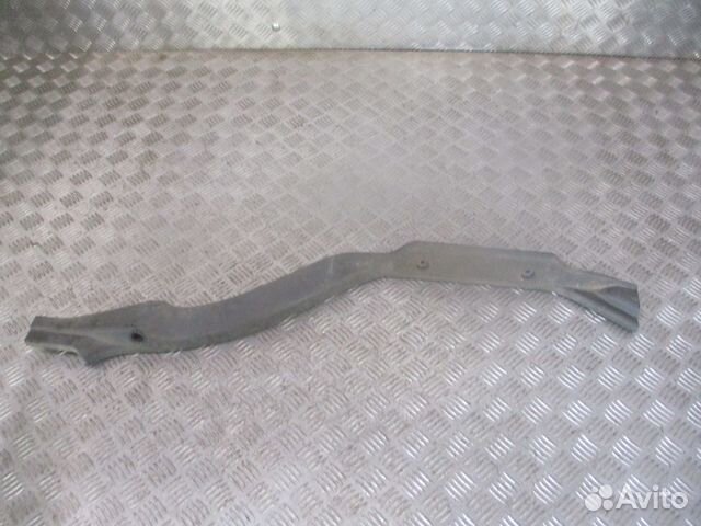 Накладка порога правая Volvo 1621691