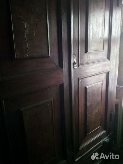 Старинная антикварная мебель