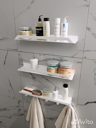 Полки для ванной комнаты
