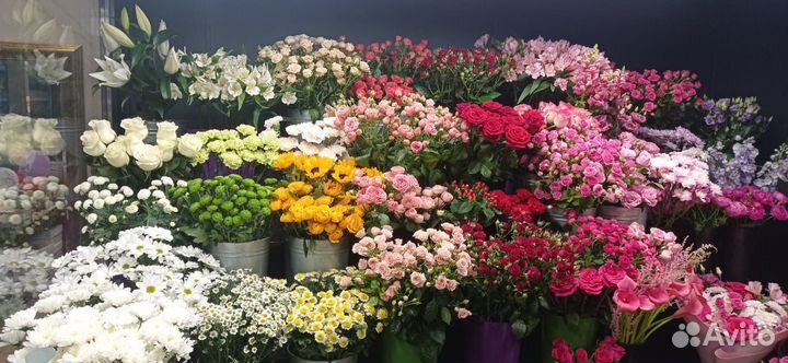 Продавец цветов в ночную смену