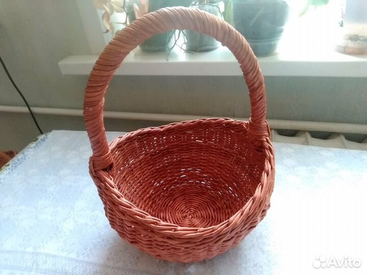 Плетеные предметы интерьера