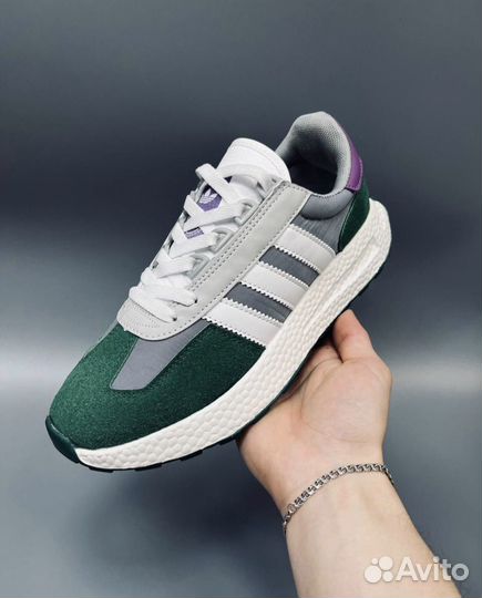 Кроссовки Adidas Originals Retrope