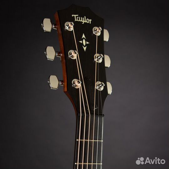 Акустическая гитара Taylor Builder's Edition 517e