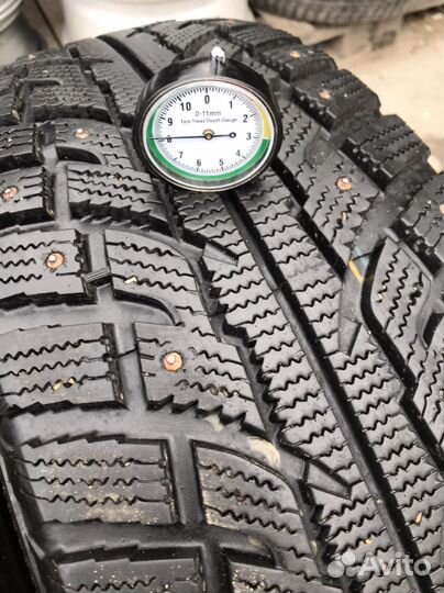 Kumho I'Zen RV Stud KC16 245/70 R16